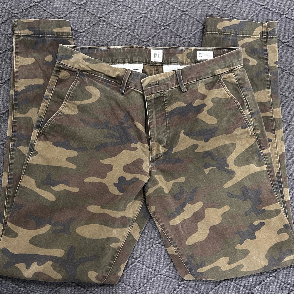 Gap Slim Fit Chinos 34x32